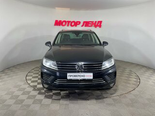 2015 Volkswagen Touareg II Рестайлинг, чёрный, 2256000 рублей, вид 2
