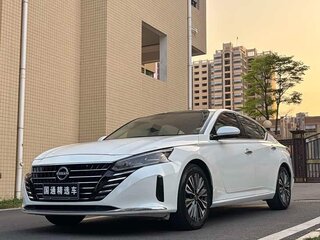 2023 Nissan Altima VI (L34) Рестайлинг, белый, 1682000 рублей, вид 1
