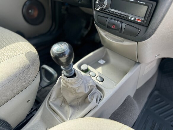 Купить б/у Lada (ВАЗ) Kalina I 1.6 MT (84 л.с.) бензин механика в Туле ...