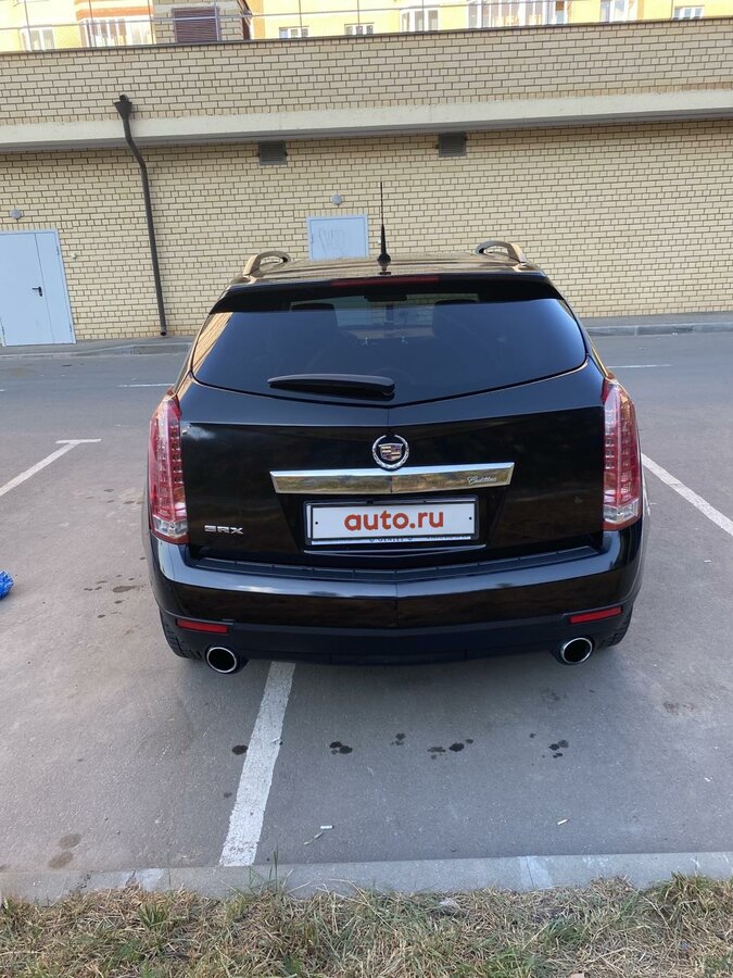 Купить б/у Cadillac SRX II Рестайлинг 3.0 AT (249 л.с.) бензин автомат ...