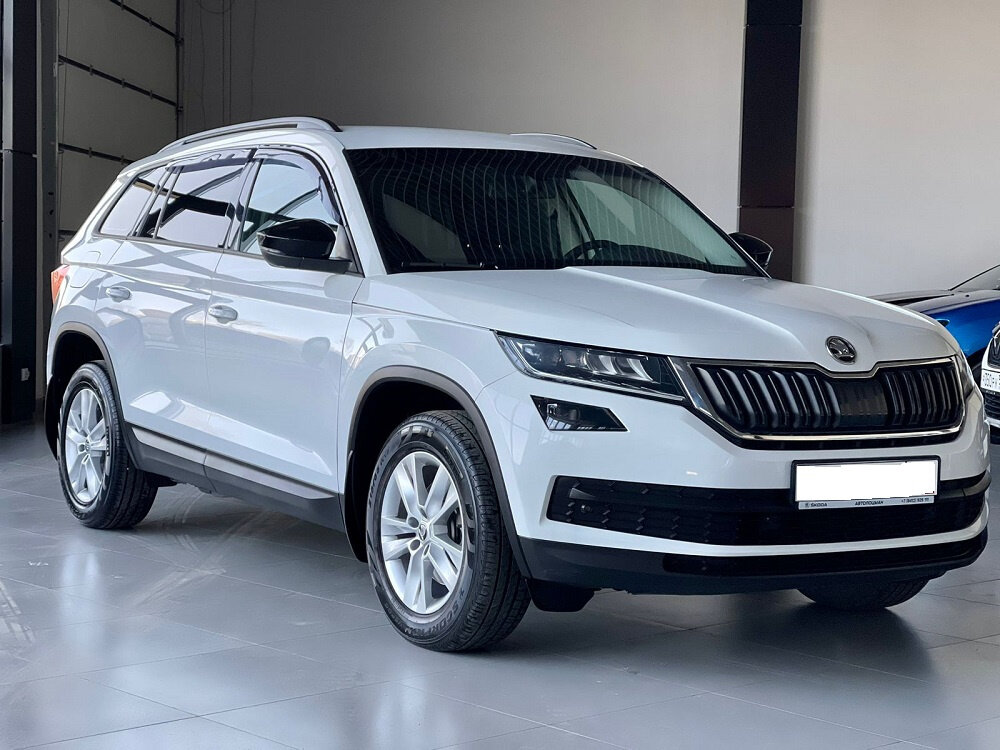 Купить б/у Skoda Kodiaq I 1.4 AMT (150 л.с.) 4WD бензин робот в Пензе ...