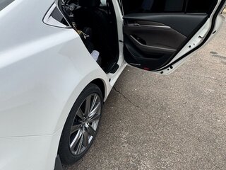 2018 Mazda 6 III (GJ) Рестайлинг 2, белый, 2500000 рублей, вид 5