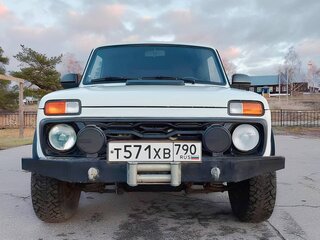 1985 Lada (ВАЗ) 2121 (4x4) I, белый, 600000 рублей, вид 2