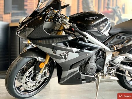 Kupit Novyj Motocikl Triumph Daytona 675 21 Goda Na Avto Ru