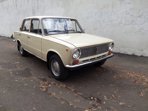 1982 Lada (ВАЗ) 2101 21013, бежевый - вид 1