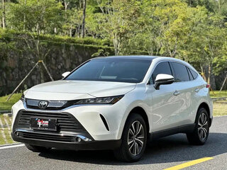 2021 Toyota Harrier IV (XU80), белый, 2200000 рублей, вид 1