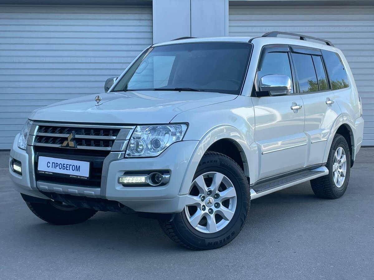 Купить б/у Mitsubishi Pajero IV Рестайлинг 2 3.0 AT (178 л.с.) 4WD бензин  автомат в Нижнем Новгороде: белый Митсубиси Паджеро IV Рестайлинг 2  внедорожник 5-дверный 2021 года по цене 3 757 000 рублей на Авто.ру