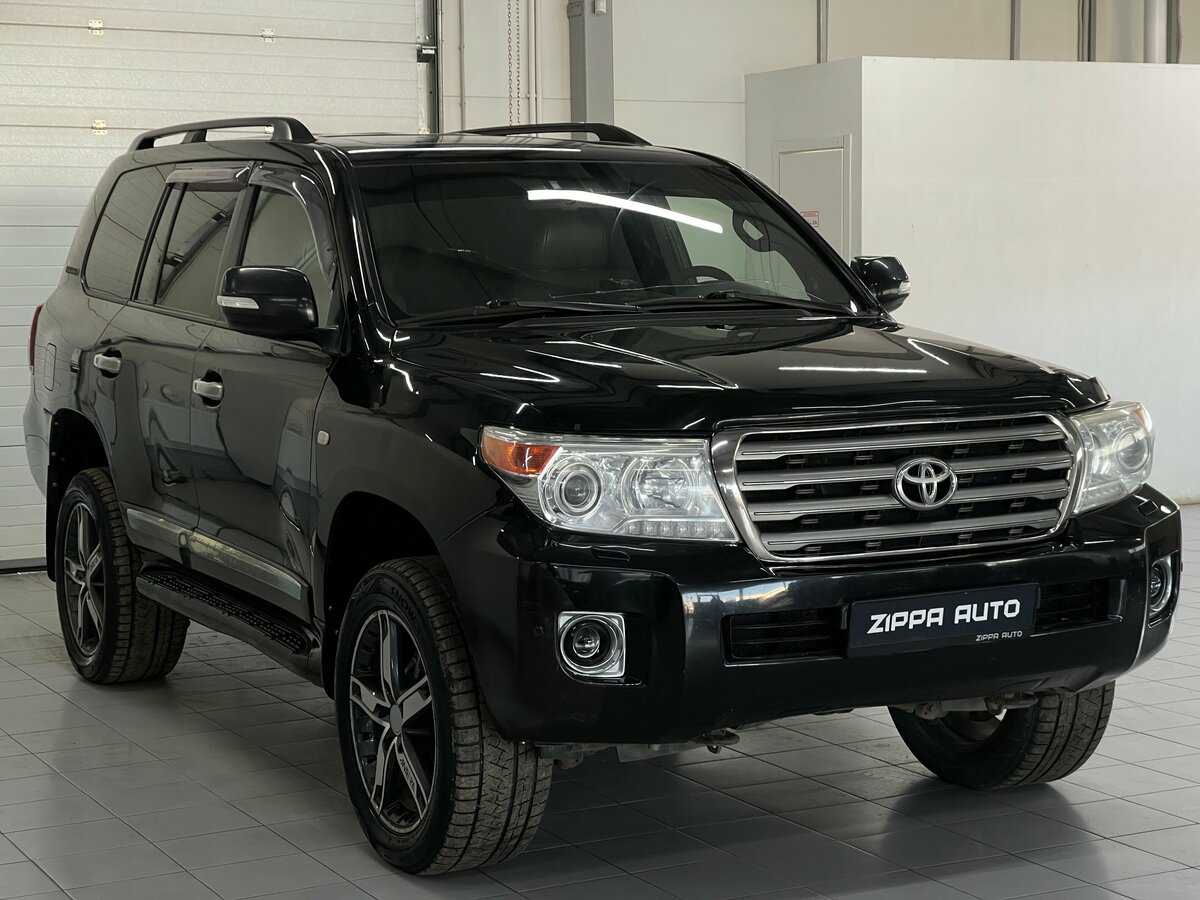 Toyota Land Cruiser 200 Series