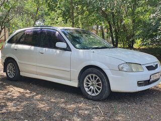 1999 Mazda Familia S-Familia S-Wagon VIII (BJ), белый, 285000 рублей, вид 1