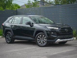 2025 Toyota RAV4 V (XA50), чёрный, 3400000 рублей, вид 1