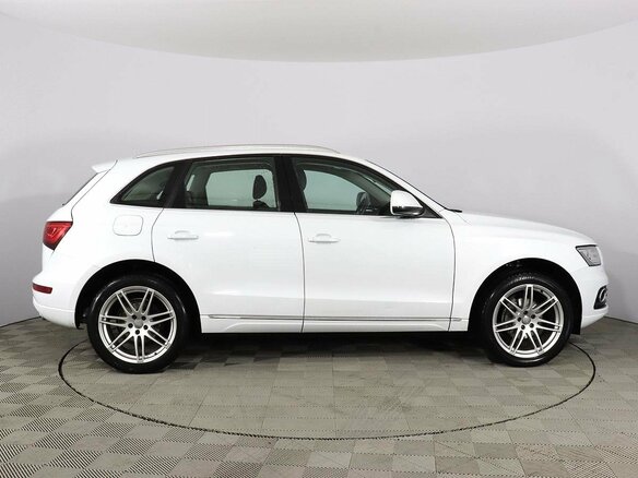 2013 Audi Q5 I (8R) Рестайлинг, белый - вид 3