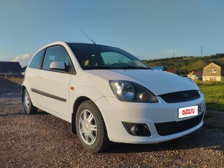 2006 Ford Fiesta Mk5, белый, 365000 рублей, вид 1