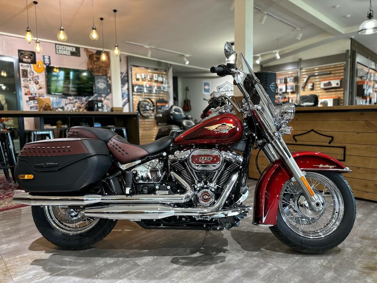 Мотоцикл Harley Davidson Softail Heritage Classic 114 2020 обзор