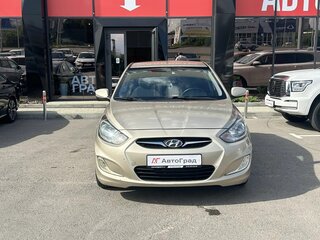 2012 Hyundai Solaris I, бежевый, 830000 рублей, вид 2