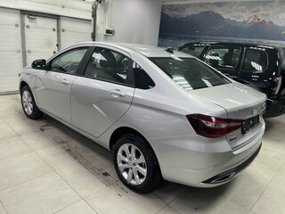 2026 Lada (ВАЗ) Vesta I Рестайлинг (NG), серебристый, 1962900 рублей, вид 4