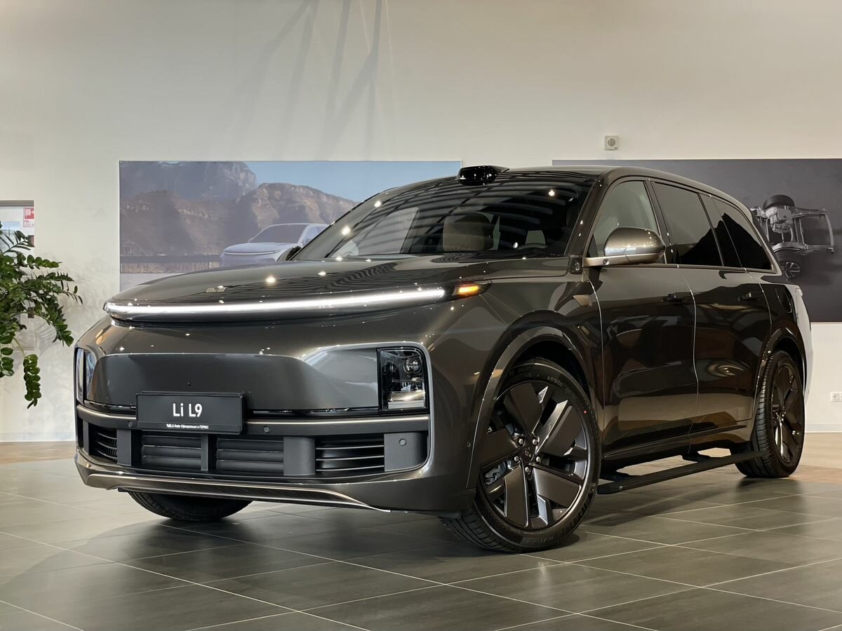 Li Auto (Lixiang) L9 52.3 kWh I Рестайлинг
