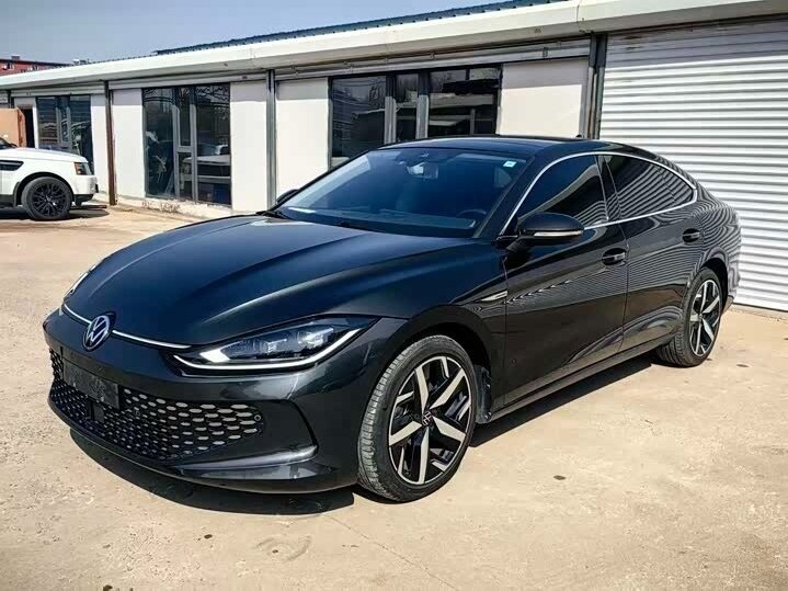 Volkswagen Lamando I Рестайлинг