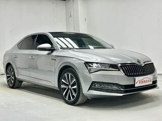 2022 Skoda Superb III Рестайлинг, белый, 2200315 рублей, вид 3