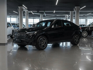 2025 Mercedes-Benz GLC Coupe 260 II (C254), чёрный, 7630000 рублей, вид 1