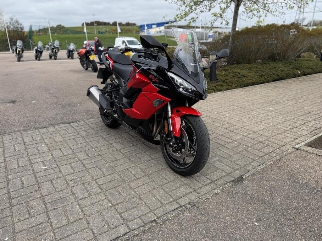 Kawasaki Ninja 1000 SX