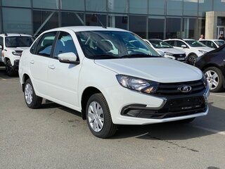2026 Lada (ВАЗ) Granta I Рестайлинг, белый, 1101000 рублей, вид 3