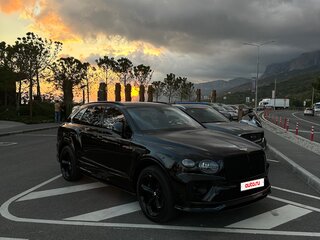 2022 Bentley Bentayga I Рестайлинг, чёрный, 21300000 рублей, вид 2
