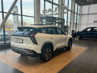 2026 Geely Atlas II, белый, 3449990 рублей, вид 5