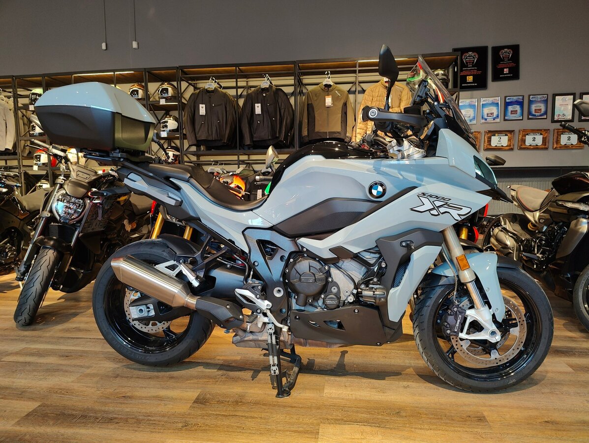 BMW S 1000 XR