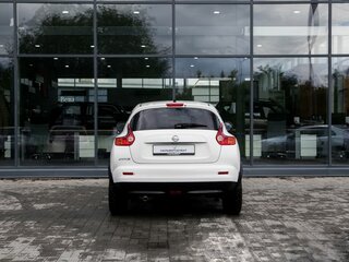 2013 Nissan Juke I, белый, 890000 рублей, вид 3