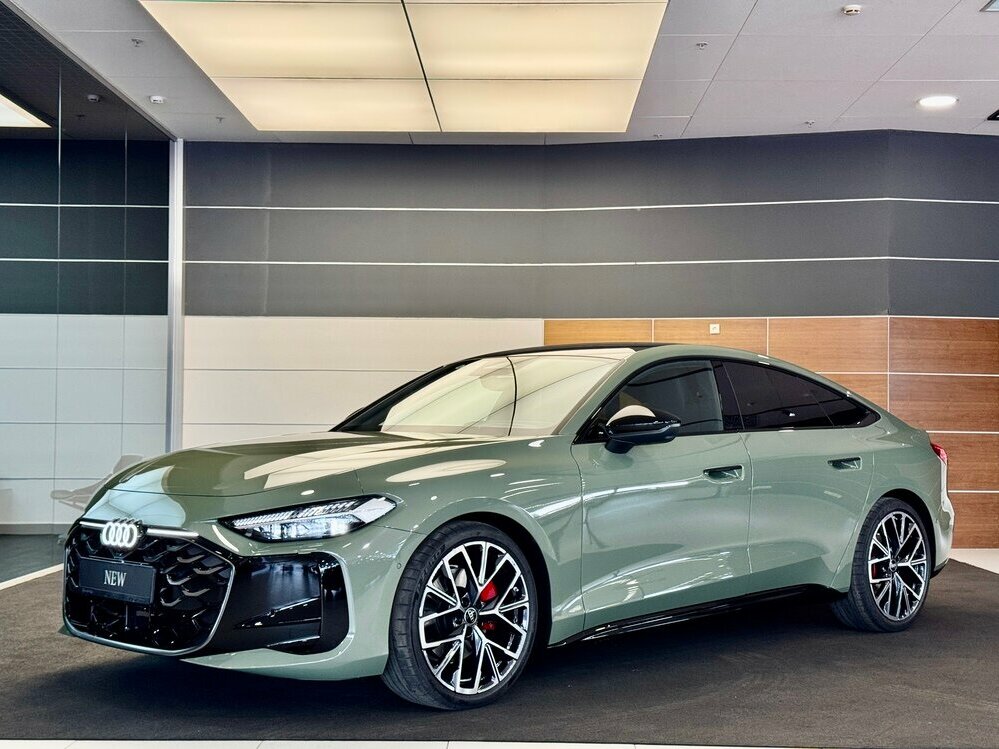 Audi A5 L III (B10)