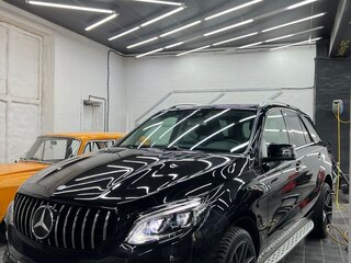 2017 Mercedes-Benz GLE 350 d I (W166), чёрный, 4000000 рублей, вид 1