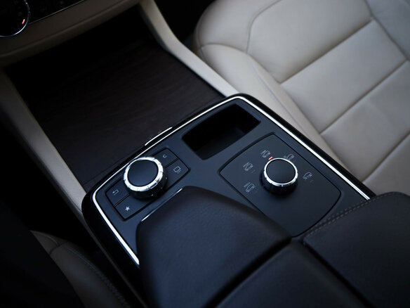 2017 Mercedes-Benz GLE 350 d I (W166), чёрный, 3879000 рублей - вид 12