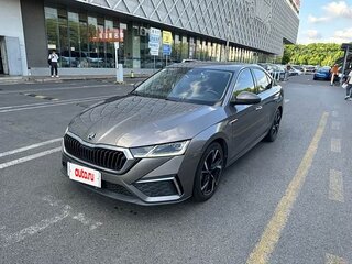 2021 Skoda Octavia IV (A8), серый, 1495000 рублей, вид 1