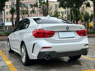 2021 BMW 1 серии 120i III (F52) Рестайлинг, белый, 1524200 рублей, вид 3