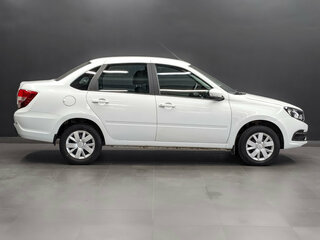2023 Lada (ВАЗ) Granta I Рестайлинг, белый, 625000 рублей, вид 4