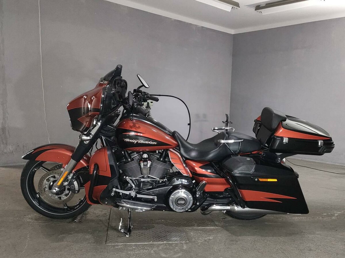 Harley-Davidson CVO Street Glide