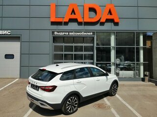 2026 Lada (ВАЗ) Vesta SW Cross I Рестайлинг (NG), белый, 1938000 рублей, вид 3