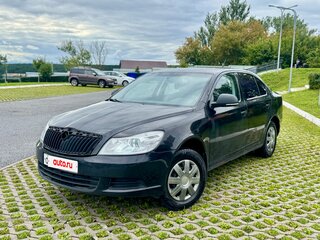 2010 Skoda Octavia II (A5) Рестайлинг, чёрный, 440000 рублей, вид 1