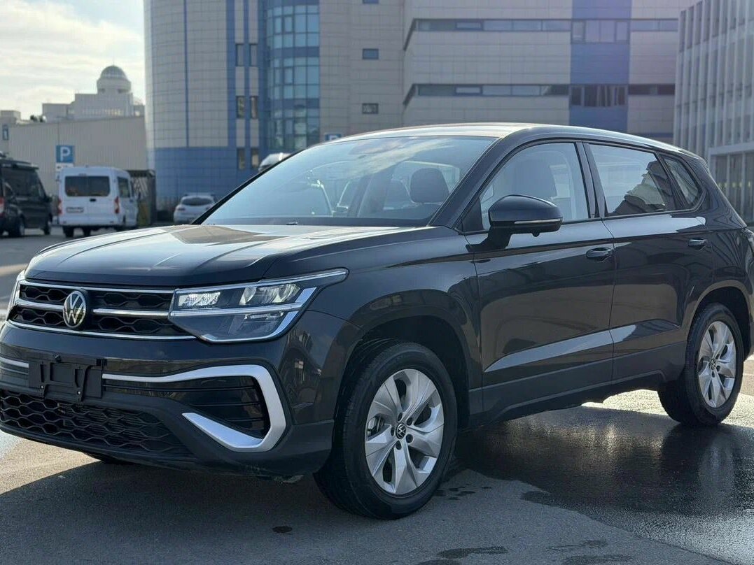 Volkswagen Tharu 300 TSI I Рестайлинг