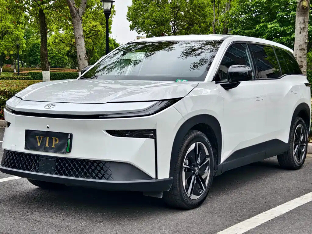 Toyota bZ3X 58.3 kWh