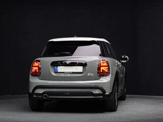 2021 Mini Hatch Cooper III (F55/F56) Рестайлинг 2, серый, 1677007 рублей, вид 4