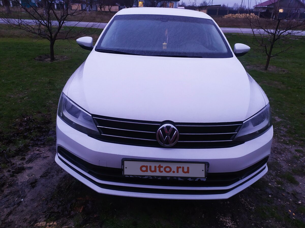Белый Фольксваген 422