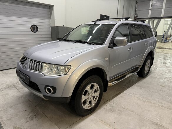 2010 Mitsubishi Pajero Sport II, серый, 1329000 рублей