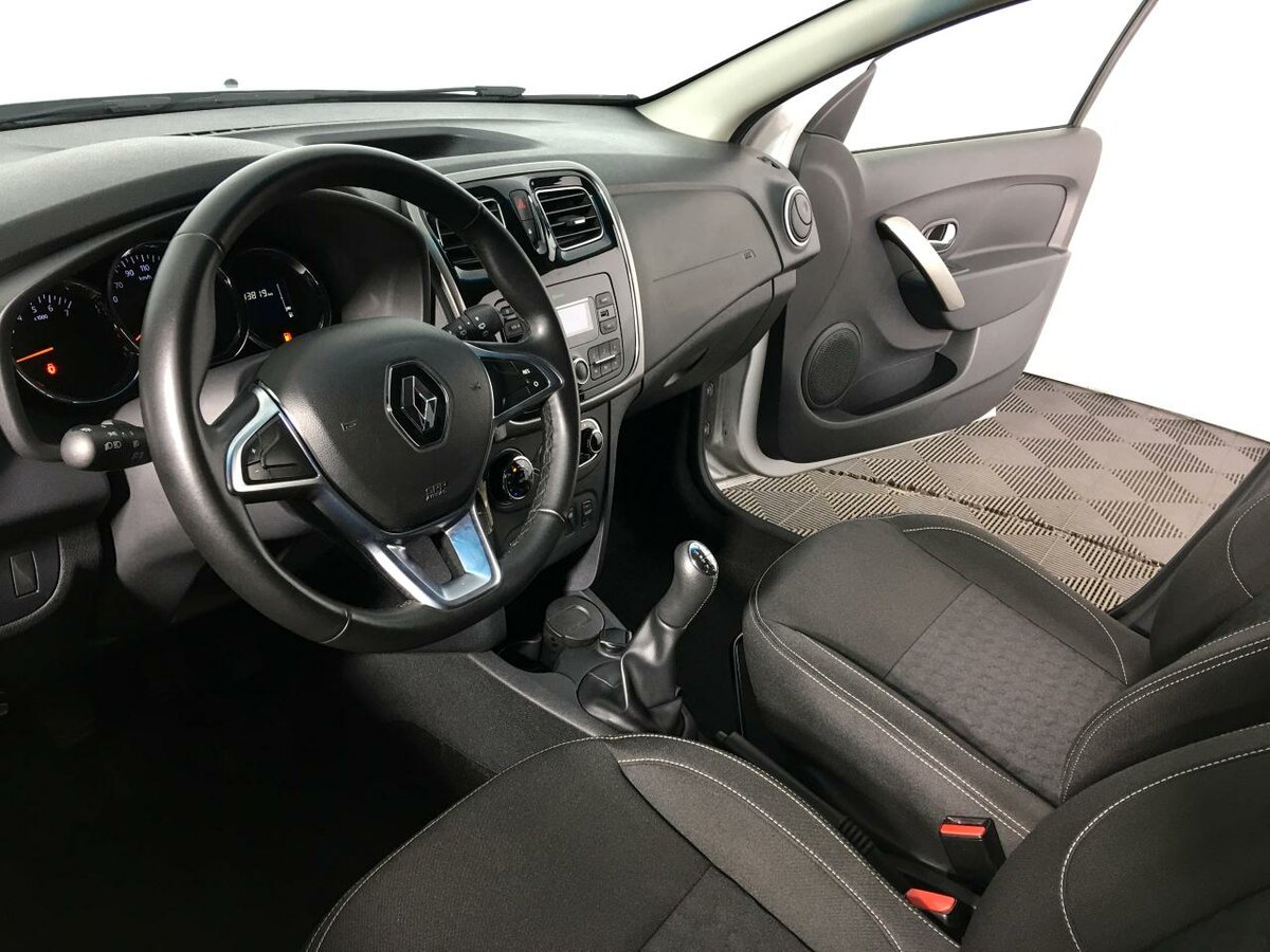 Рено сандеро степвей механика или автомат что лучше - 83 фото