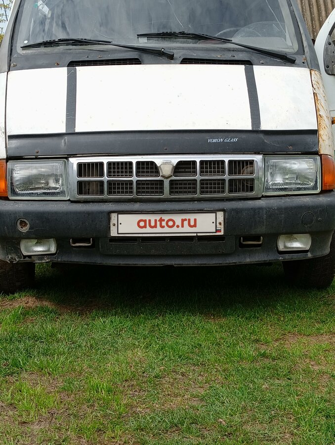 Купить б/у ГАЗ Соболь (2217) бензин механика в Москве: белый ...