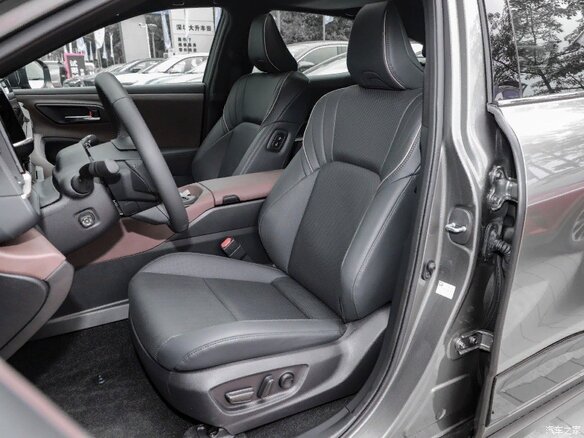 2023 Toyota Crown XVI (S230), серый - вид 13