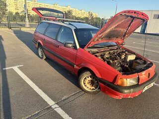 1989 Volkswagen Passat B3, красный, 343000 рублей, вид 1