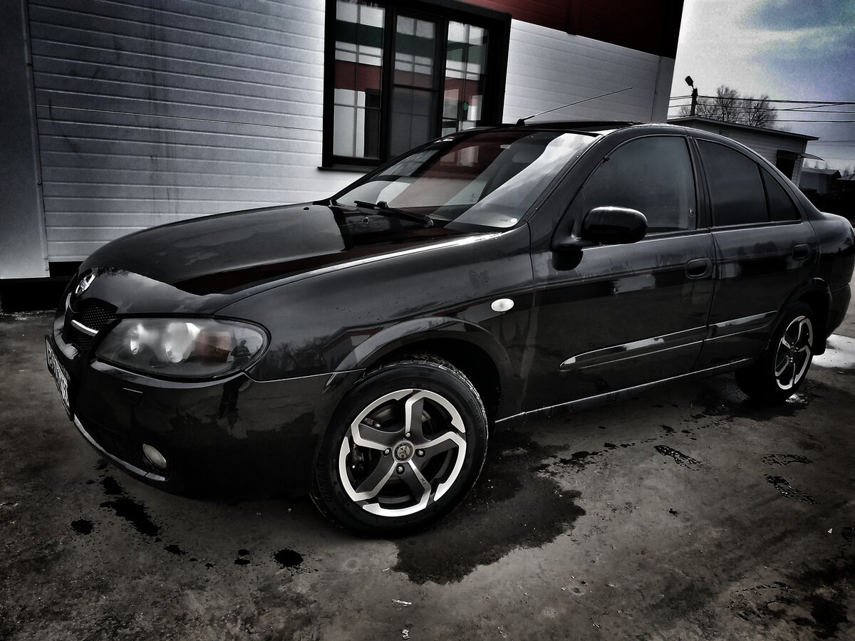 Nissan Almera 2006 черный