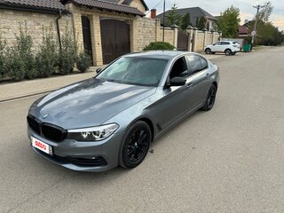 2018 BMW 5 серии 520d xDrive VII (G30/G31), серый, 3500000 рублей, вид 1