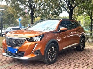 2021 Peugeot 2008 II, золотистый, 1175200 рублей, вид 1